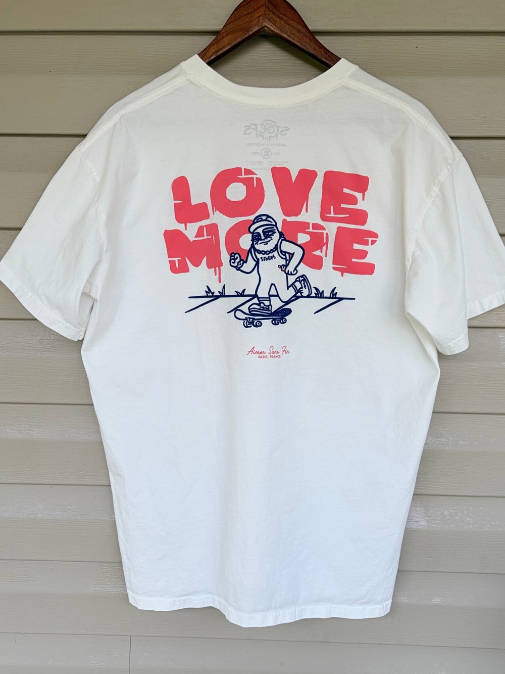 Stoefs Studio “Love More” Artists Series Graphic Tee XL Streetwear